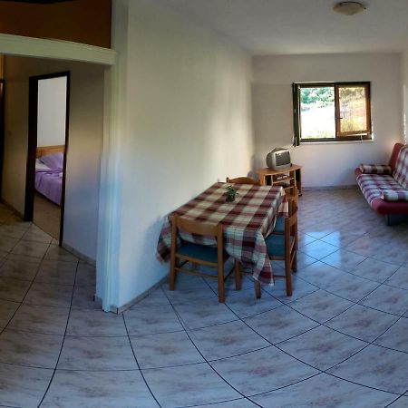 Apartmani Sandro Іван Долац Екстер'єр фото